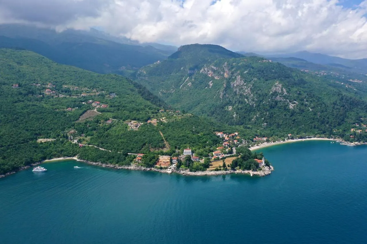 Apartments By The Sea Medveja, Opatija - 7720 Lovran Croatia